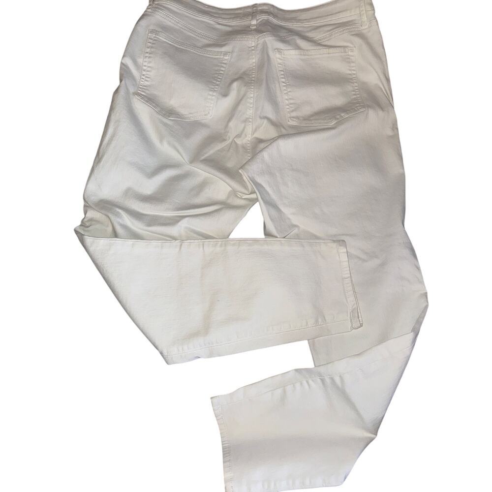 LOFT ANN TAYLOR WHITE DENIM JEANS SIZE 32/14 NEW WITHOUT TAGS - Picture 2 of 4